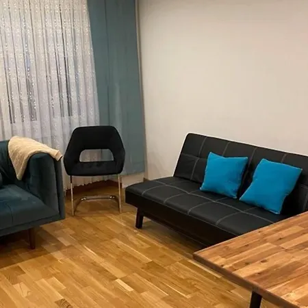 76 M² Ferienwohnung 2 Schlafzimmer, Max. 7 Gaste Kennelbach